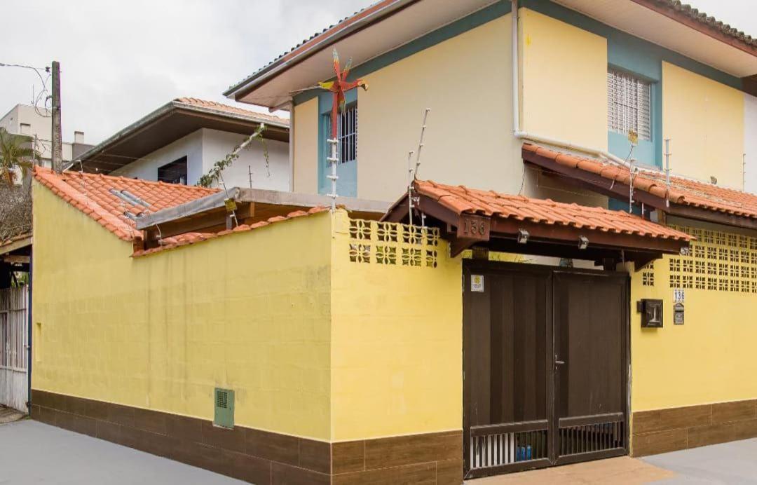 Wild Surf Hostel *