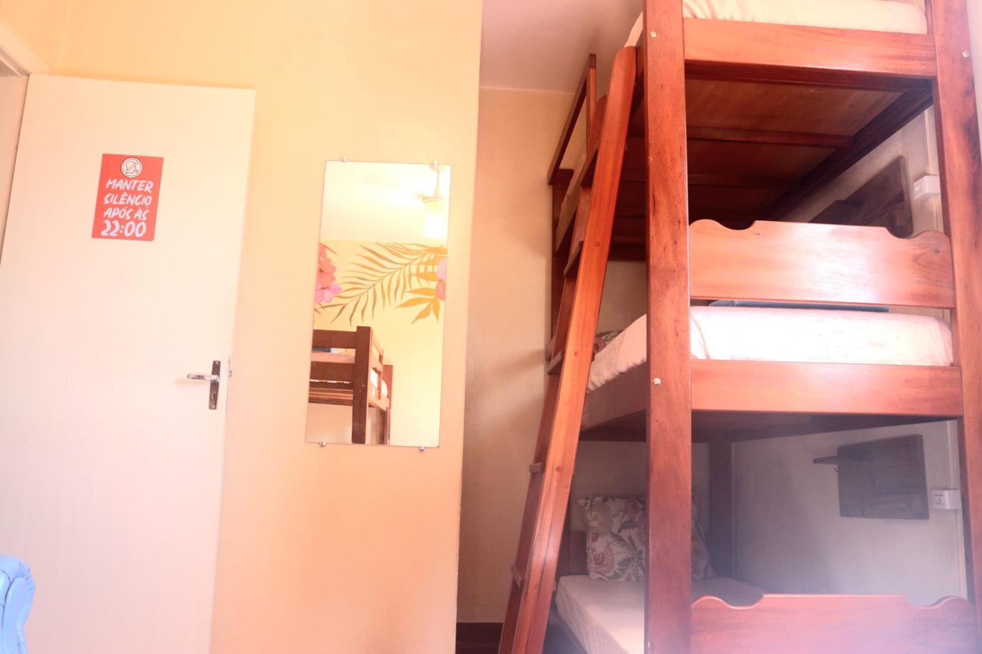 Wild Surf Hostel *